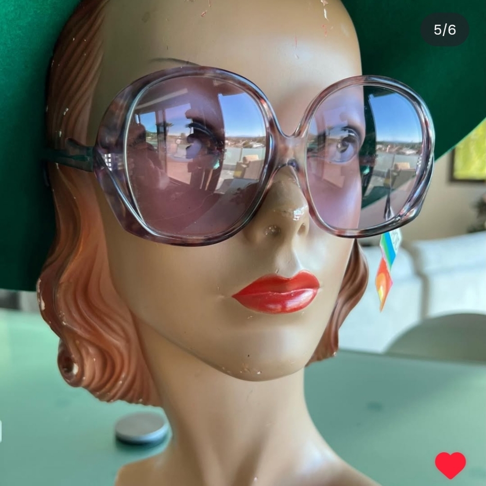 Polaroid 80s Purple Oversized Sunglasses - Picture 4 of 5